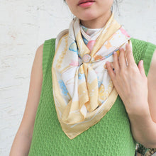 將圖片載入圖庫檢視器 StephyDesignHK【貓貓絲巾禮盒】貓咪絲巾+純銅鍍金貓咪三環絲巾扣 高級禮盒