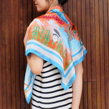 將圖片載入圖庫檢視器 StephyDesignHK 【香港禮盒手信】客製化禮物香港 山嶼海手繪大方巾/ 配絲巾扣禮盒