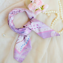 將圖片載入圖庫檢視器 StephyDesignHK  【紫色水母】絲巾+絲巾扣高級禮盒