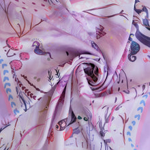 將圖片載入圖庫檢視器 StephyDesignHK  【紫色水母】絲巾+絲巾扣高級禮盒