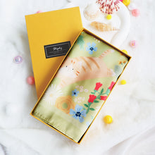 Load image into Gallery viewer, StephyDesignHK Spring apple green kitten scarf & scarf Ring gift box/ scarf/neck scarf/square scarf