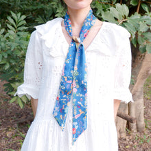 將圖片載入圖庫檢視器 繁花盛開長絲巾飄帶髮帶禮盒配絲巾扣禮盒套裝