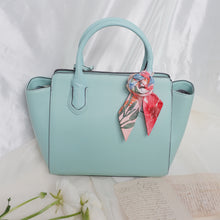 將圖片載入圖庫檢視器 StephyDesignHK  手繪水彩花TWILLY 髮帶絲巾配絲巾扣禮盒 / 領巾 / 長絲巾