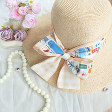 將圖片載入圖庫檢視器 【香港手繪長絲巾】 米黃色 TWILLY 絲巾配絲巾扣禮盒/香港禮品