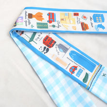 將圖片載入圖庫檢視器 【香港手繪長絲巾】 藍色 TWILLY 絲巾髮帶配絲巾扣禮盒/香港手信