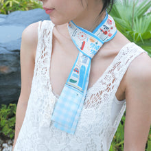 將圖片載入圖庫檢視器 【香港手繪長絲巾】 藍色 TWILLY 絲巾髮帶配絲巾扣禮盒/香港手信