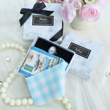 將圖片載入圖庫檢視器 【香港手繪長絲巾】 藍色 TWILLY 絲巾髮帶配絲巾扣禮盒/香港手信