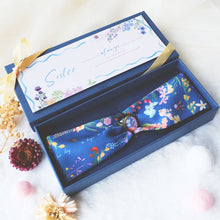 將圖片載入圖庫檢視器 StephyDesignHK  【閨蜜生日禮物】好姊姊禮物 - Twilly絲巾配絲巾扣 感謝卡禮盒