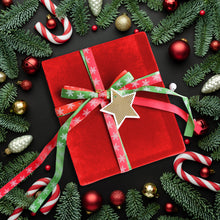將圖片載入圖庫檢視器 StephyDesignHK 【聖誕盲盒禮盒】 限定優惠 聖誕絲巾及絲巾扣盲盒系列