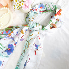 將圖片載入圖庫檢視器 StephyDesignHK【蘭花圍巾】清雅蘭花長款絲巾配絲巾扣高貴禮盒 | 披肩