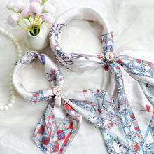 將圖片載入圖庫檢視器 【絲巾禮盒】復古花絲巾+純銅鍍金三環絲巾扣 高級禮盒套裝