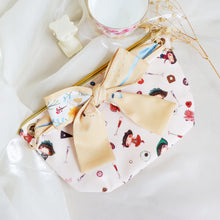 Load image into Gallery viewer, StephyDesignHK Fantasy travel Dual-purpose Crossbody Bag + Kitten Twilly / Clutch Bag 2-Piece Set