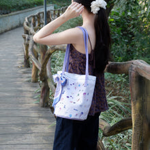 將圖片載入圖庫檢視器 香港維港幻浪 絨毛水桶布包 | 絲巾綁帶手提袋