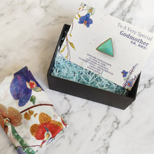 將圖片載入圖庫檢視器 StephyDesignHK 【蘭花】♥乾媽, 謝謝妳♥ 絲巾禮盒