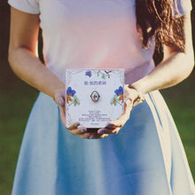 將圖片載入圖庫檢視器 StephyDesignHK 【謝師禮物】專屬老師名字客製手工絲巾扣絲巾禮物