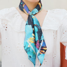 將圖片載入圖庫檢視器 StephyDesignHK 【客製化生日禮物】 專屬名字絲巾扣+ 絲巾禮盒/閨密禮物/字母禮物