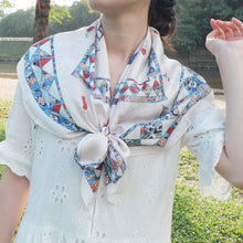 將圖片載入圖庫檢視器 給婆婆/奶奶 / 新郎母親- 絲巾及絲巾扣粉色禮盒套裝【母親節禮物盒】