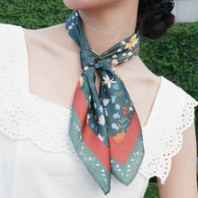 將圖片載入圖庫檢視器 給致愛的外婆 / 祖母/ 阿嬤/ 嫲嫲 - 【母親節禮物盒】 輕軟絲巾禮盒套裝