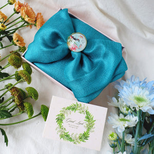 湖水藍多色超輕飄逸圍巾配金香花絲巾扣禮盒-母親節禮盒