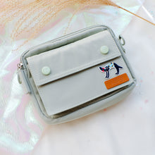 將圖片載入圖庫檢視器 StephyDesignHK  湖水綠色多夾層斜背包/ 輕巧布包 / 超輕防水包