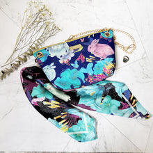 Load image into Gallery viewer, StephyDesignHK Set of 4 Scarf + + Scarf Ring + Dual-purpose Crossbody Bag / Clutch Bag
