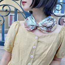 將圖片載入圖庫檢視器 StephyDesignHK 獨家插畫絲巾扣禮物 - 手工打造心意禮品/定製禮物