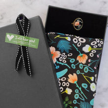 Load image into Gallery viewer, StephyDesignHK Flower Garden soft Scarf with Scarf Ring Gift Box