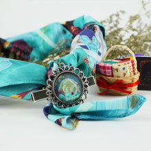 將圖片載入圖庫檢視器 StephyDesignHK 【禮盒套裝】6件套禮盒百合花絲巾+絲巾扣+包包+3張心意卡