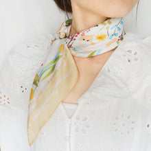 將圖片載入圖庫檢視器 StephyDesignHK <祝福系列> Health祝福禮盒 健康快樂 絲巾配H字絲巾扣禮盒套裝