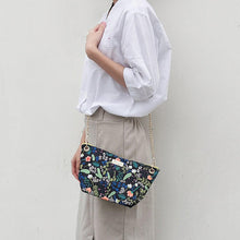 Load image into Gallery viewer, Chain purse-Stephydesignhk