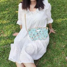 將圖片載入圖庫檢視器 StephyDesignHK【小鎮風情】可調節長短鏈條帆布餃子包