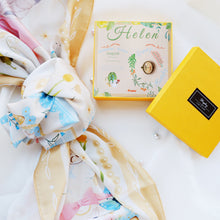 將圖片載入圖庫檢視器 StephyDesignHK 【客製化生日禮物】 專屬名字絲巾扣+ 絲巾禮盒/閨密禮物/字母禮物