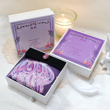 將圖片載入圖庫檢視器 StephyDesignHK ~勇敢系列~絲巾及絲巾扣禮盒套裝