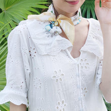 Load image into Gallery viewer, StephyDesignHK My lovely kittens Hand-painted Scarf with Scarf Ring Gift Box