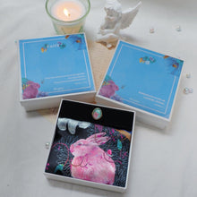 將圖片載入圖庫檢視器 StephyDesignHK ~福音禮物 Faith ~信~圍巾/絲巾及絲巾扣禮盒套裝