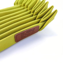 將圖片載入圖庫檢視器 StephyDesignHK 綠茶色皺褶袋/摺疊包/單肩手提包