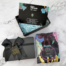 將圖片載入圖庫檢視器 StephyDesignHK 【百合花】♥媽媽, 謝謝您♥【母親節禮物】絲巾禮盒
