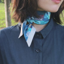 將圖片載入圖庫檢視器 StephyDesignHK  森林花園雙面長絲巾配絲巾扣禮盒 /髮帶 / 領巾 / 圍脖絲巾