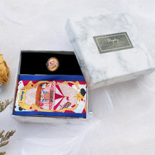 將圖片載入圖庫檢視器 StephyDesignHK  童話國長絲巾配絲巾扣禮盒 / 髮帶