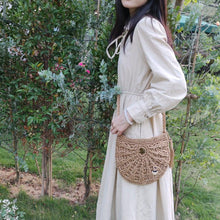 Load image into Gallery viewer, straw handbag -Stephydesignhk