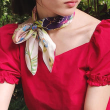 將圖片載入圖庫檢視器 stephy scarf