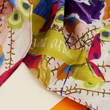 將圖片載入圖庫檢視器 stephy scarf