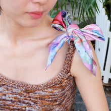 Load image into Gallery viewer, StephyDesignHK Flower and Butterfly scarf &amp; scarf Ring gift Set
