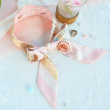Load image into Gallery viewer,  [Hong Kong Souvenirs Gift] Hand-Painted Beige TWILLY Scarf with Scarf Ring Gift Set
