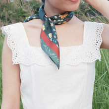 Load image into Gallery viewer, StephyDesignHK 【Viola】 ♥To The Best Mother-in-law♥【Mother&#39;s Day Gift】Silk Scarf Gift Box
