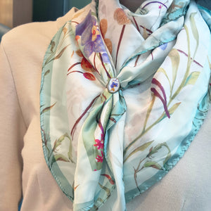 For mother-in-law --- orchid silk scarf with silk scarf buckle gift box [Mother's Day gift box] silk scarf gift box