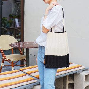 StephyDesignHK group buy discount combination~ Double color tote bag/pleated-bag /handbag/shopping light shoulder bag
