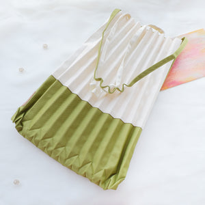 StephyDesignHK group buy discount combination~ Double color tote bag/pleated-bag /handbag/shopping light shoulder bag