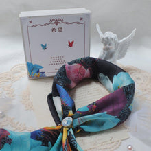 Load image into Gallery viewer, StephyDesignHK ~HOPE~ &quot;Hope&quot; series~Silk scarves and silk scarf buckle gift box set
