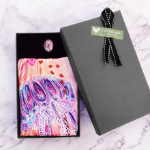 Load image into Gallery viewer, stephy scarf gift set
